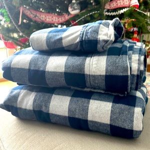 LL Bean Twin Flannel Sheets